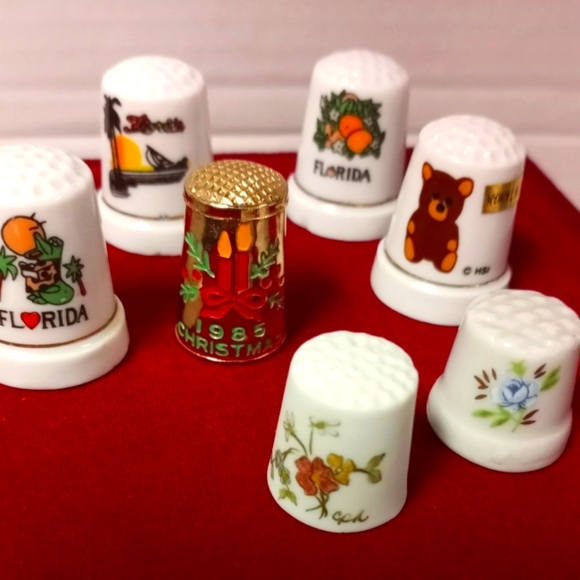 Set of Seven Thimbles - Picture 1 of 5